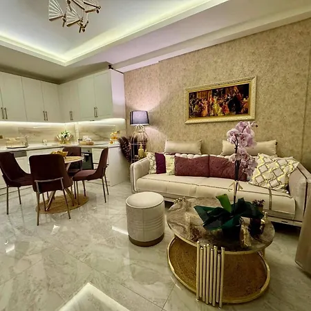 Stunning Luxury With Pool And Security Alanya